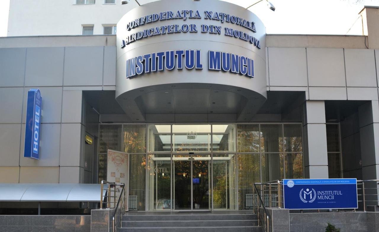 Institutul Muncii Hotel Chisinau Exterior foto